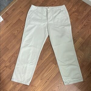 Levi's Cream/Light Khaki Chinos Classic Straight-Leg